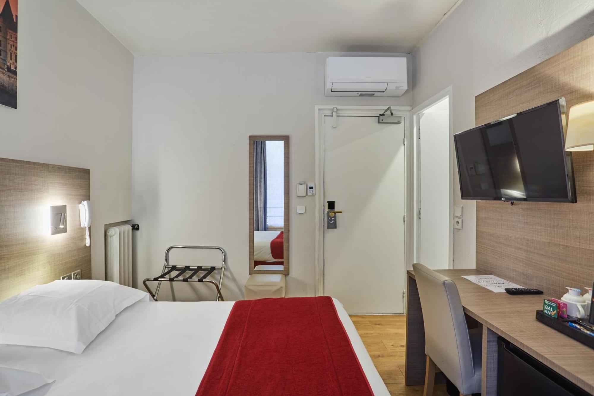 Hotel Lux Picpus Paris Dış mekan fotoğraf